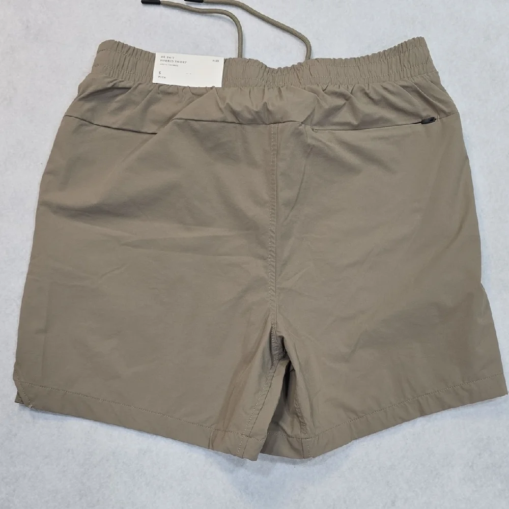 NWT‎ American Eagle Outfitters Men's Elastic-Waist Shorts